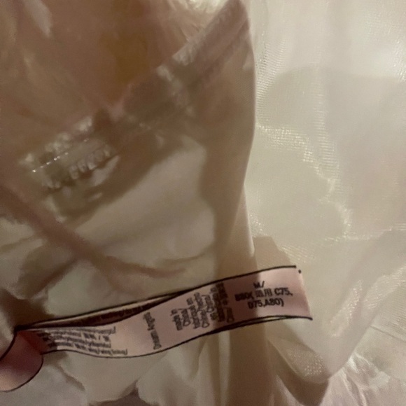 Victorias Secret Dream Angel Feather Bra - Picture 2 of 7